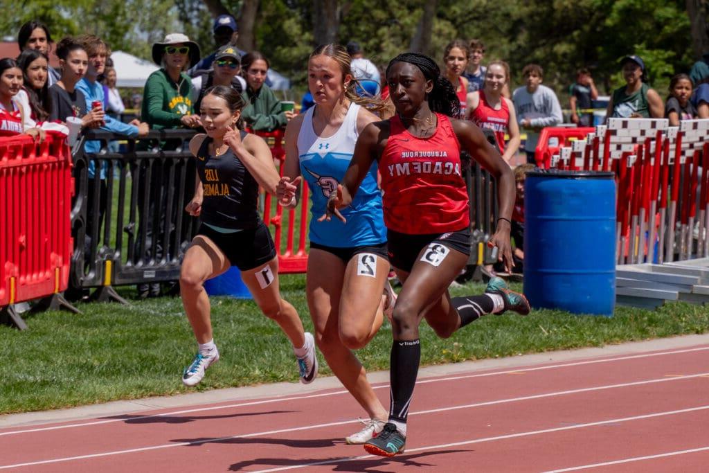 Albuquerque Academy girls, Cleveland boys win metro track and field titles